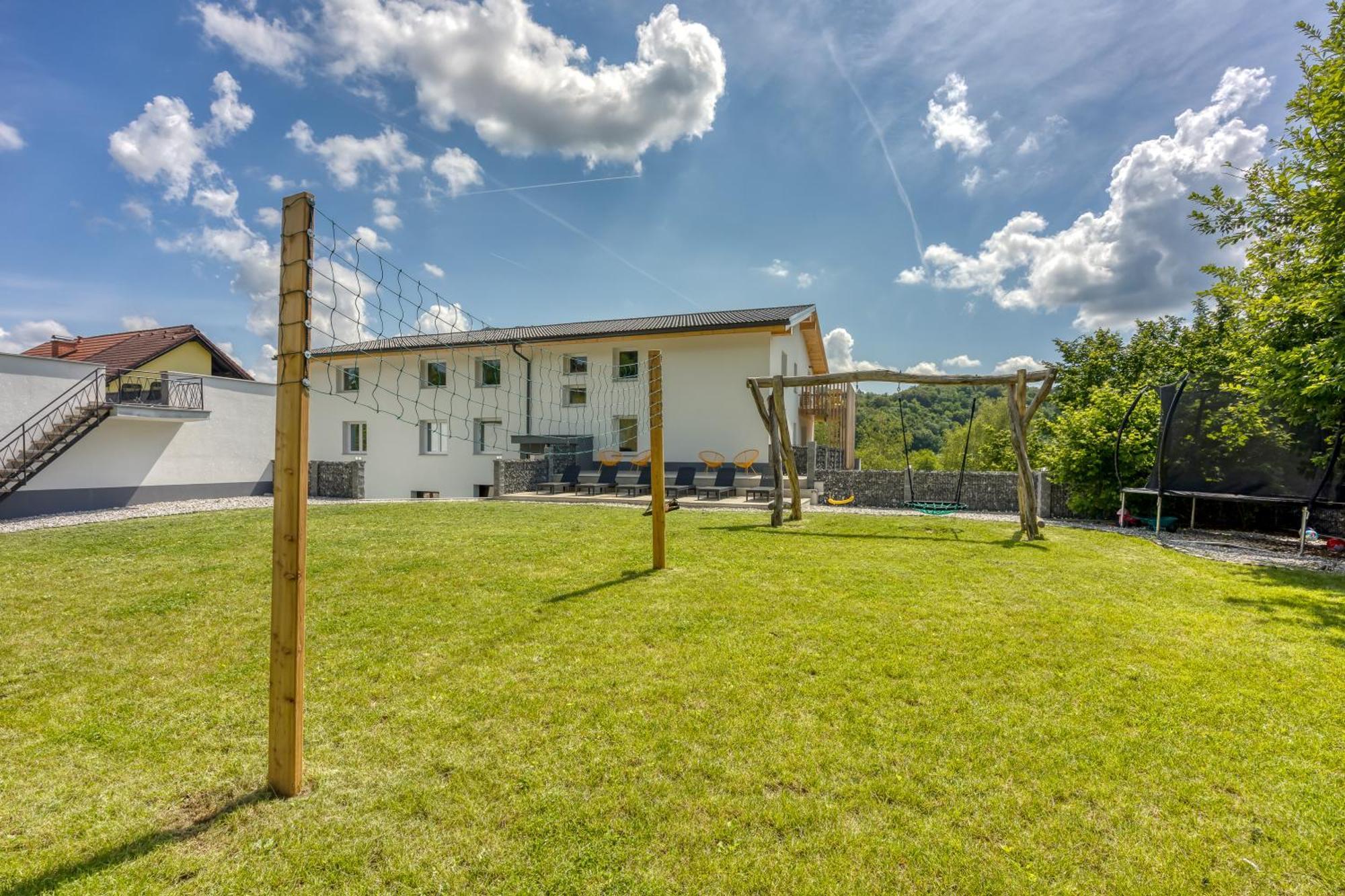 Vila Lisjak - Apartments Podčetrtek Extérieur photo